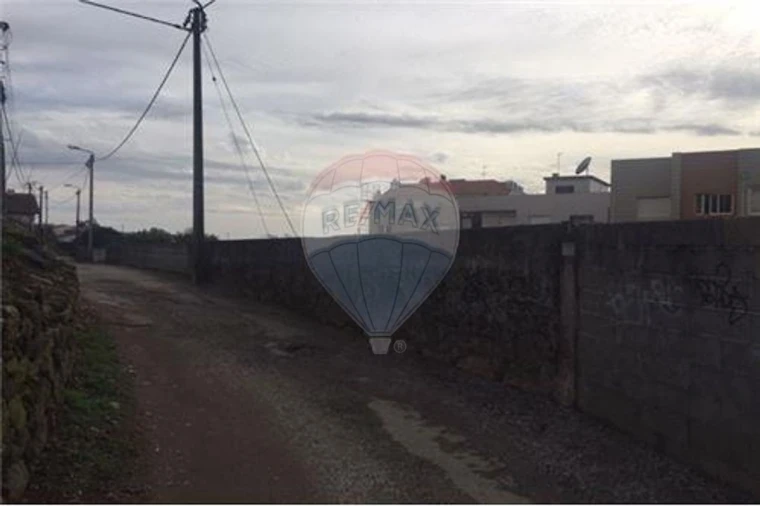 Terreno para Venda em Mafamude e Vilar do Paraíso Foto 5
