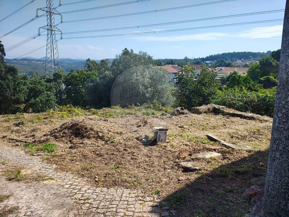Terreno para Venda em Sandim, Olival, Lever e Crestuma Foto 3