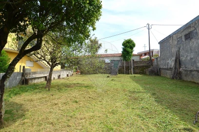 Terreno para Venda em Oliveira do Douro
