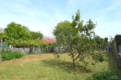 Terreno para Venda em Oliveira do Douro