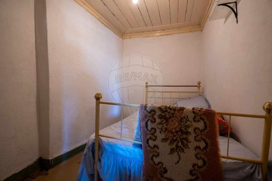 Moradia T6 para Venda em Távora e Pereiro Foto 1