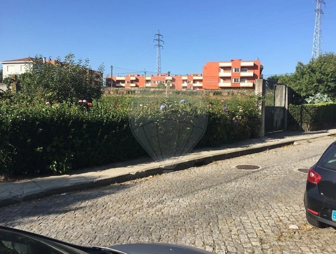 Terreno para Venda em Rio Tinto Foto 3