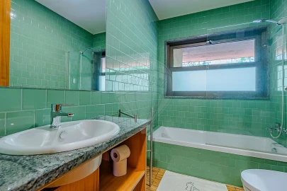 Quinta T12 para Venda em Silva Escura e Dornelas