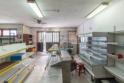 Armazém para Arrendamento em Canidelo