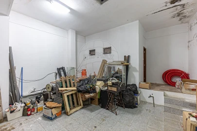Armazém para Arrendamento em Canidelo