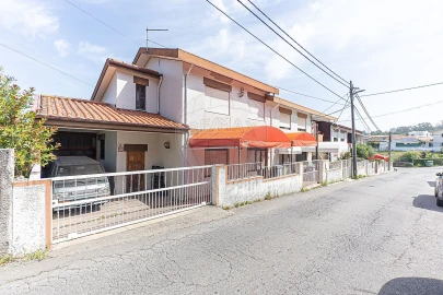 Armazém para Arrendamento em Canidelo