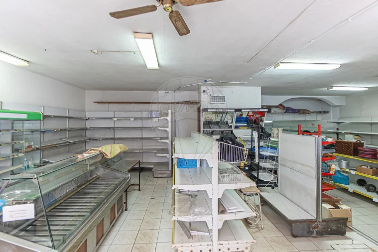 Armazém para Arrendamento em Canidelo Foto 9