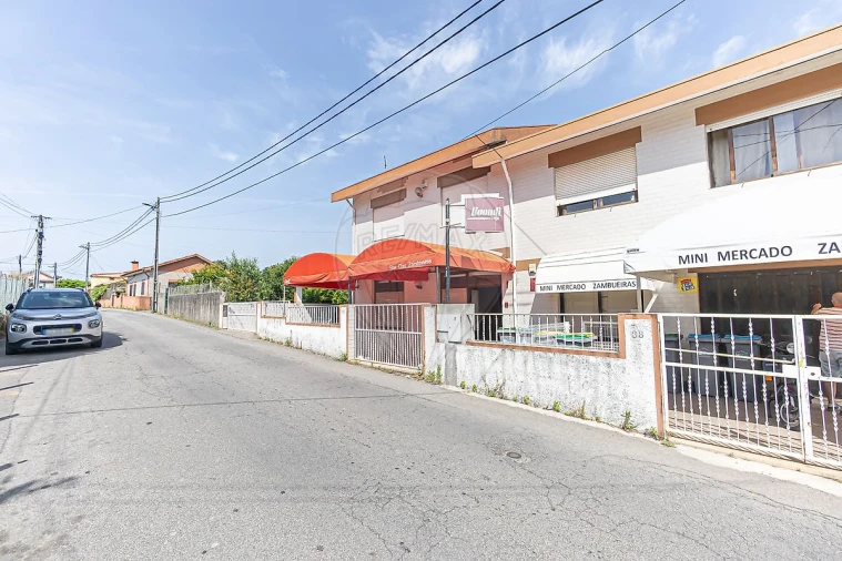 Armazém para Arrendamento em Canidelo Foto 2