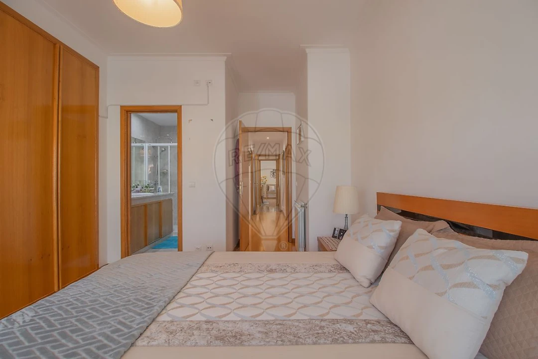 Apartamento T3 para Venda em Arcozelo Foto 7
