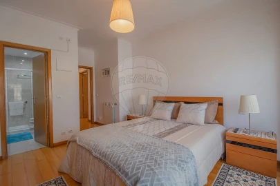 Apartamento T3 para Venda em Arcozelo