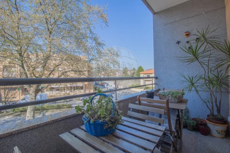 Apartamento T3 para Venda em Arcozelo Foto 21
