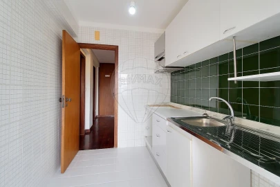 Apartamento T1 para Arrendamento em São Mamede de Infesta e Senhora da Hora