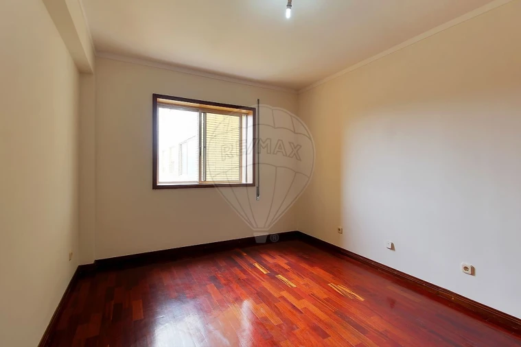 Apartamento T1 para Arrendamento em São Mamede de Infesta e Senhora da Hora Foto 14