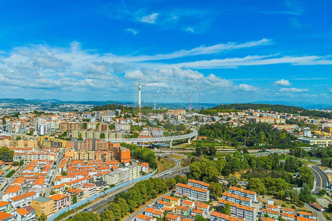 Moradia T5 para Venda em Mafamude e Vilar do Paraíso Foto 33