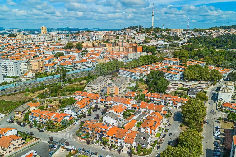 Moradia T5 para Venda em Mafamude e Vilar do Paraíso Foto 19