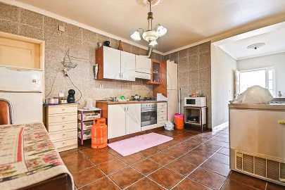 Moradia T7 para Venda em Alijo