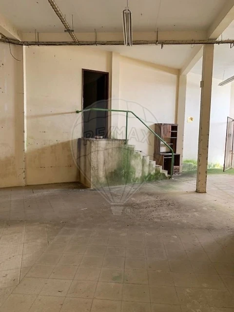Loja para Venda em Marinha Grande