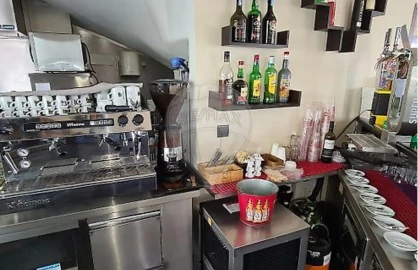 Loja para Venda em Santa Marinha e São Pedro da Afurada