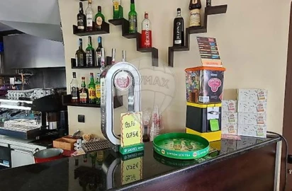 Loja para Venda em Santa Marinha e São Pedro da Afurada