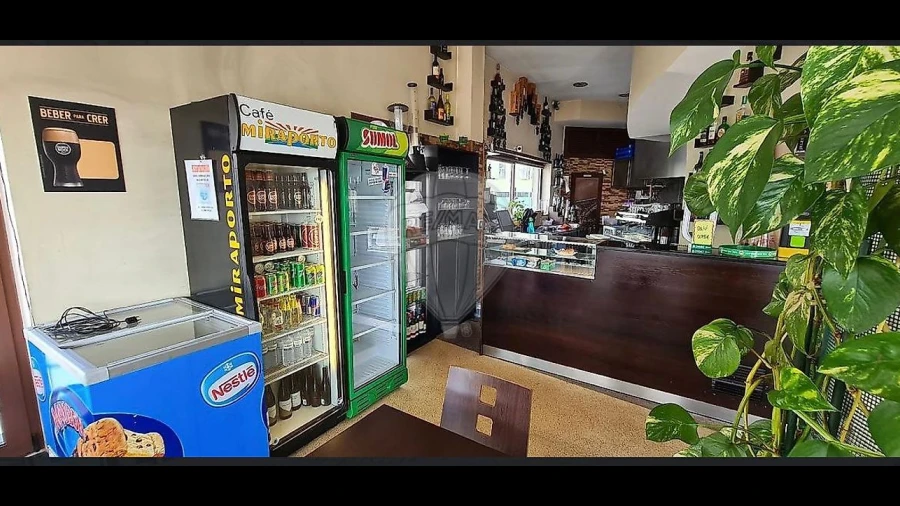Loja para Venda em Santa Marinha e São Pedro da Afurada