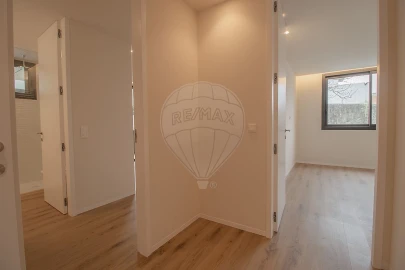 Apartamento T2 para Venda em Mafamude e Vilar do Paraíso