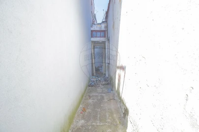 Prédio para Venda em Lordelo do Ouro e Massarelos