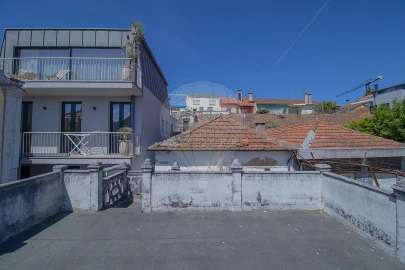 Prédio para Venda em Lordelo do Ouro e Massarelos