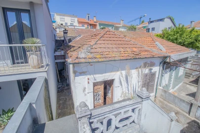 Prédio para Venda em Lordelo do Ouro e Massarelos