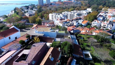 Moradia T4 para Venda em Lordelo do Ouro e Massarelos