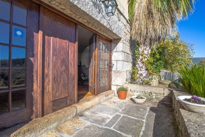 Quinta T7 para Venda em Gouviães e Ucanha