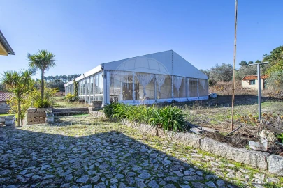 Quinta T7 para Venda em Gouviães e Ucanha
