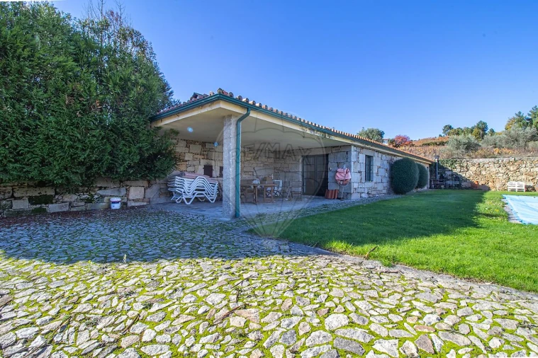 Quinta T7 para Venda em Gouviães e Ucanha Foto 3