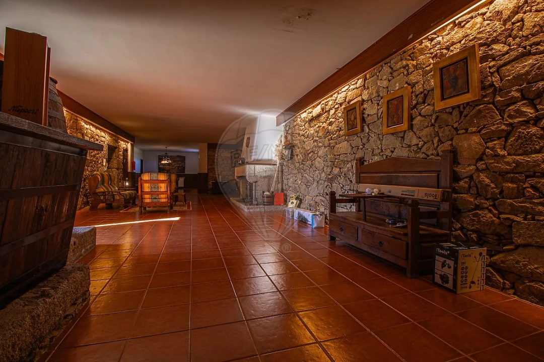 Quinta T7 para Venda em Gouviães e Ucanha Foto 5