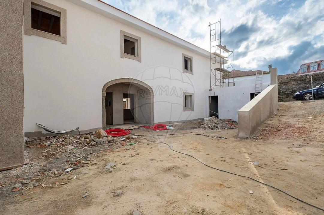 Moradia T3 para Venda em Pedroso e Seixezelo Foto 1