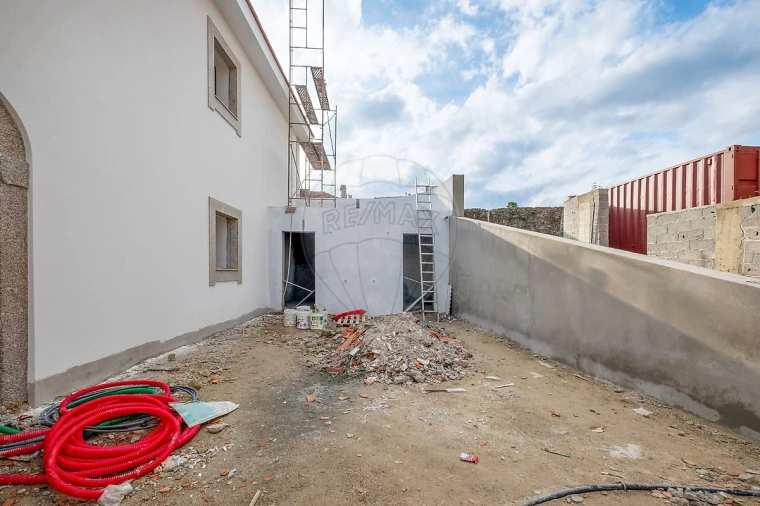 Moradia T3 para Venda em Pedroso e Seixezelo Foto 2