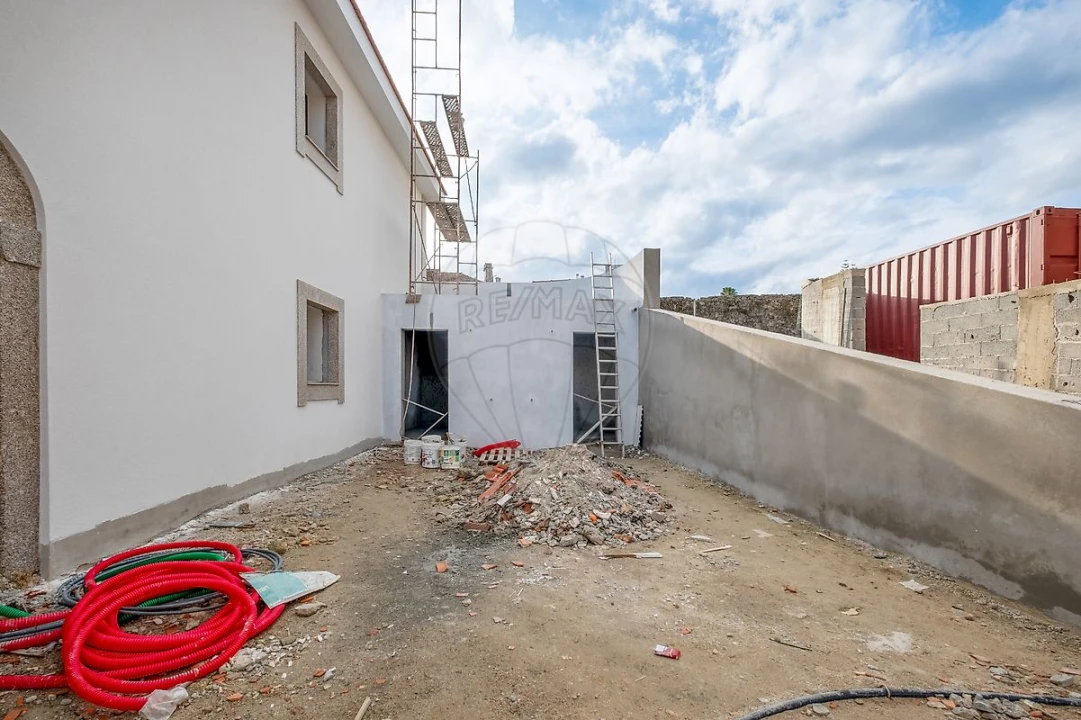 Moradia T3 para Venda em Pedroso e Seixezelo Foto 2
