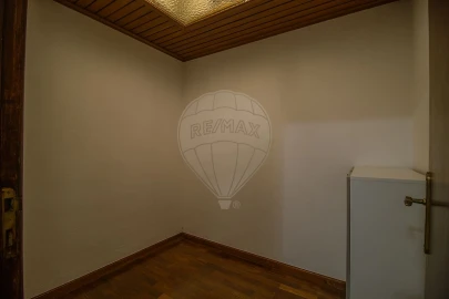 Apartamento T2 para Venda em Mafamude e Vilar do Paraíso