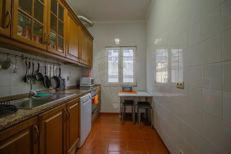 Apartamento T2 para Venda em Mafamude e Vilar do Paraíso Foto 13