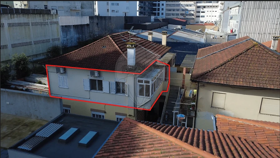 Apartamento T2 para Venda em Mafamude e Vilar do Paraíso Foto 2