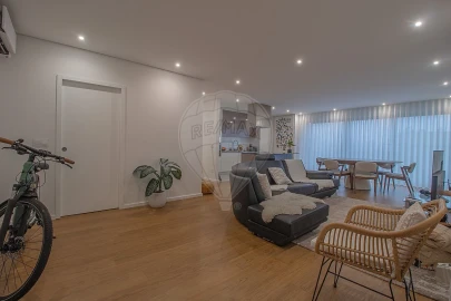 Apartamento T3 para Venda em Canidelo