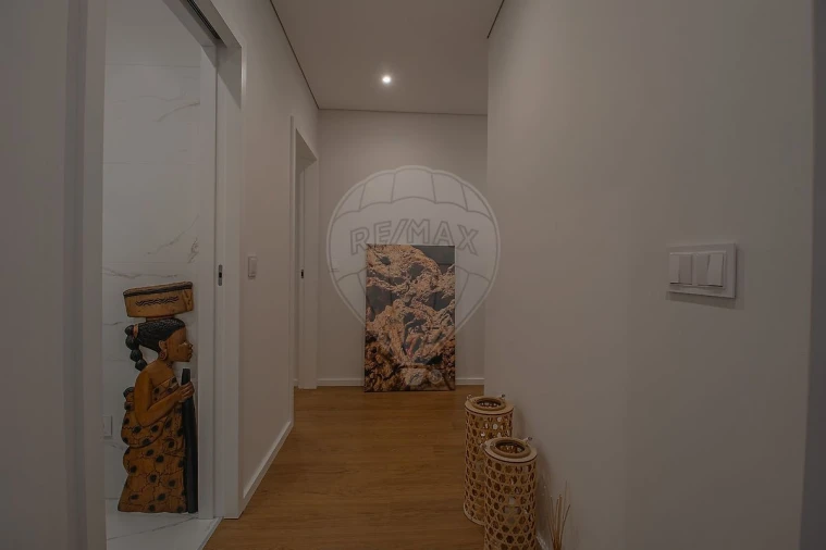 Apartamento T3 para Venda em Canidelo Foto 10