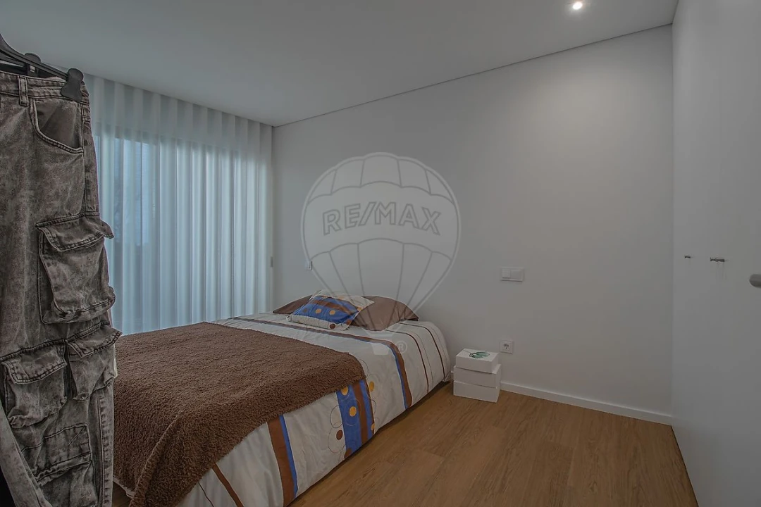 Apartamento T3 para Venda em Canidelo Foto 5