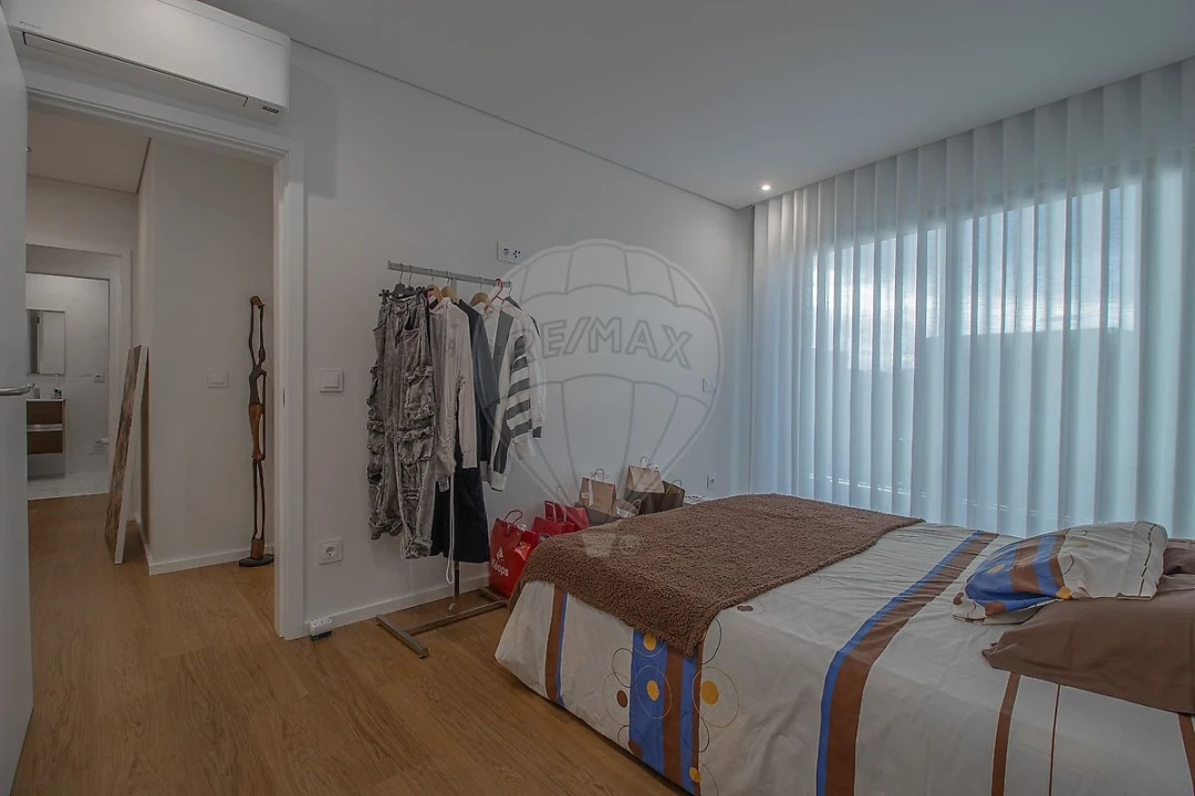 Apartamento T3 para Venda em Canidelo Foto 6