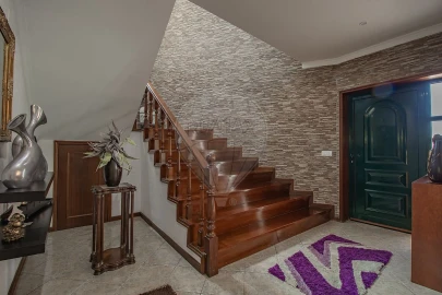 Moradia T4 para Venda em Aguas Santas