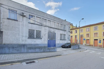 Armazém para Venda em Santa Marinha e São Pedro da Afurada