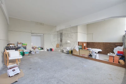 Armazém para Venda em Santa Marinha e São Pedro da Afurada