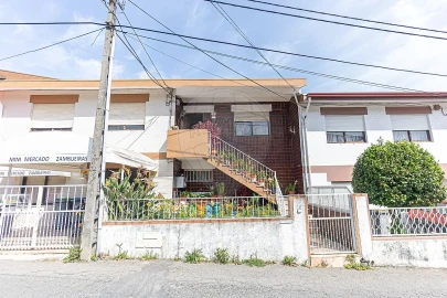Moradia T3 para Arrendamento em Canidelo