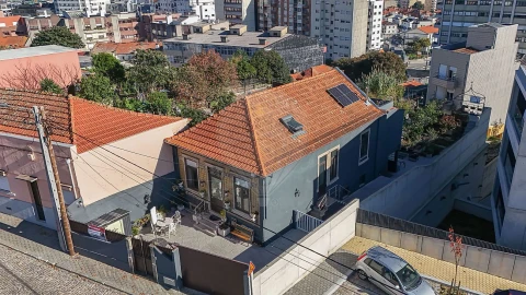 Moradia T2 para Venda em Mafamude e Vilar do Paraíso