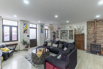 Moradia T2 para Venda em Mafamude e Vilar do Paraíso