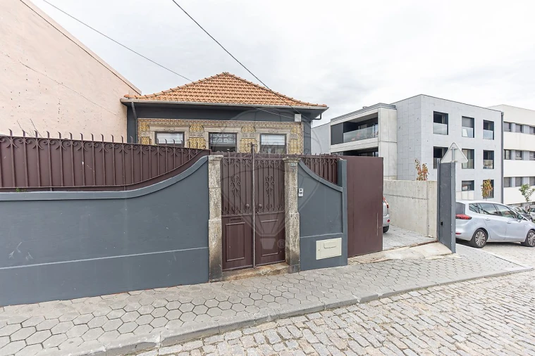 Moradia T2 para Venda em Mafamude e Vilar do Paraíso Foto 16